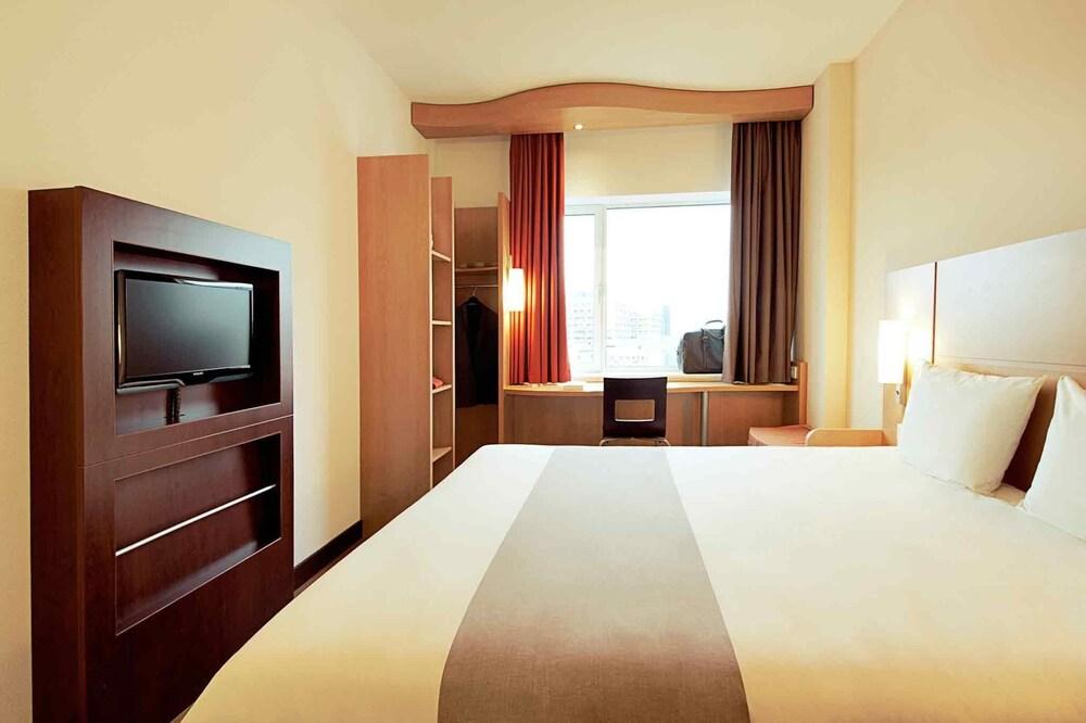 Ibis Baar Zug Exterior photo